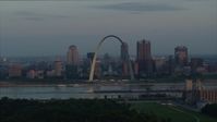 5.7K stock footage aerial video of a view of the Gateway Arch at sunrise in Downtown St. Louis, Missouri Aerial Stock Footage | DX0001_000936