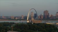 5.7K stock footage aerial video flyby the St. Louis Arch in the morning while descending in Downtown St. Louis, Missouri Aerial Stock Footage | DX0001_000950