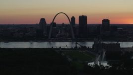 5.7K aerial stock footage the Downtown St. Louis, Missouri, skyline seen from Gateway Geyser at twilight Aerial Stock Footage | DX0001_000743