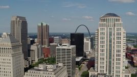 5.7K aerial stock footage of a view across the city to the museum by the Gateway Arch in Downtown St. Louis, Missouri Aerial Stock Footage | DX0001_000778