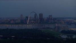 5.7K aerial stock footage of the Gateway Arch and the Mississippi River at twilight, Downtown St. Louis, Missouri Aerial Stock Footage | DX0001_000899