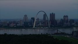 5.7K aerial stock footage of the Gateway Arch and the skyline of Downtown St. Louis, Missouri, at twilight Aerial Stock Footage | DX0001_000912