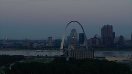 5.7K aerial stock footage flyby Gateway Arch and the skyline of Downtown St. Louis, Missouri, at twilight Aerial Stock Footage | DX0001_000914