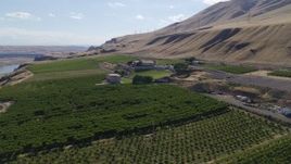 5.7K aerial stock footage of approaching the Maryhill Winery and amphitheater in Goldendale, Washington Aerial Stock Footage | DX0001_018_017