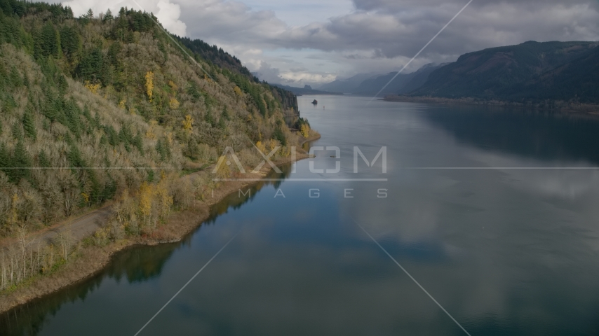 A view of Columbia River Gorge, Oregon Aerial Stock Photo AX154_002.0000000F | Axiom Images