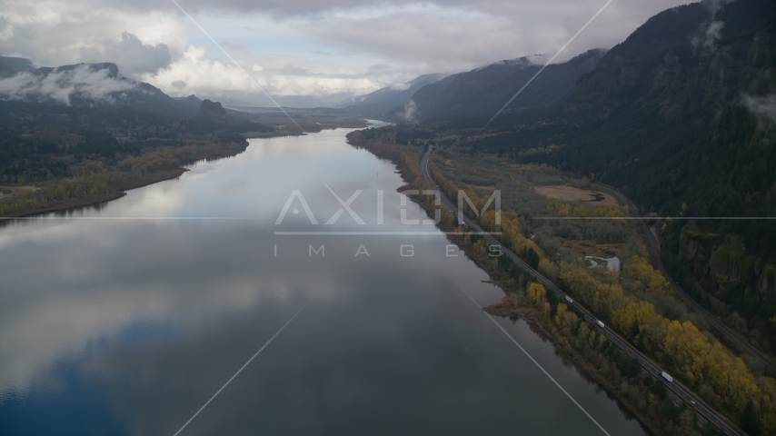 The Columbia River Gorge on the Multnomah County, Oregon side of the river Aerial Stock Photo AX154_022.0000000F | Axiom Images