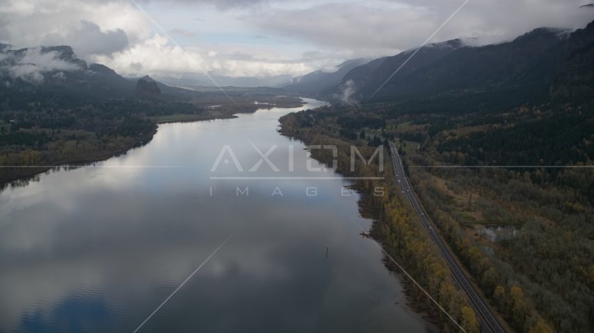 The Columbia River and I-84 through Columbia River Gorge, Multnomah County, Oregon Aerial Stock Photo AX154_023.0000312F | Axiom Images