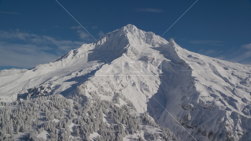 Snowy slopes of Mount Hood in the Cascade Range, Oregon Aerial Stock Photo AX154_080.0000273F | Axiom Images