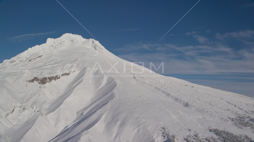 The snowy slopes of Mount Hood, Cascade Range, Oregon Aerial Stock Photo AX154_086.0000200F | Axiom Images