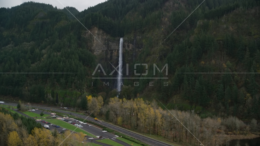 Interstate 84 and Multnomah Falls on a cliff face of the Columbia River Gorge Aerial Stock Photo AX154_189.0000367F | Axiom Images
