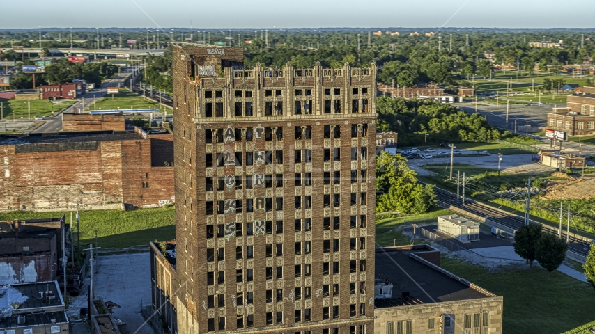 An abandoned brick building in East St. Louis, Illinois Aerial Stock Photo DXP001_027_0001 | Axiom Images