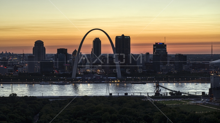 The Downtown St. Louis, Missouri skyline across the Mississippi River at twilight Aerial Stock Photo DXP001_030_0005 | Axiom Images