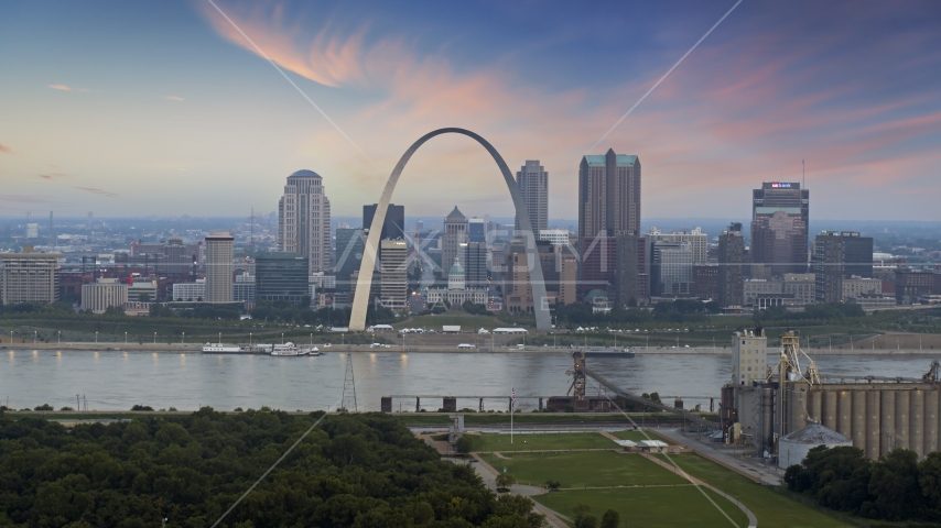 Gateway Arch and the skyline of Downtown St. Louis, Missouri, at twilight Aerial Stock Photo DXP001_037_0009 | Axiom Images