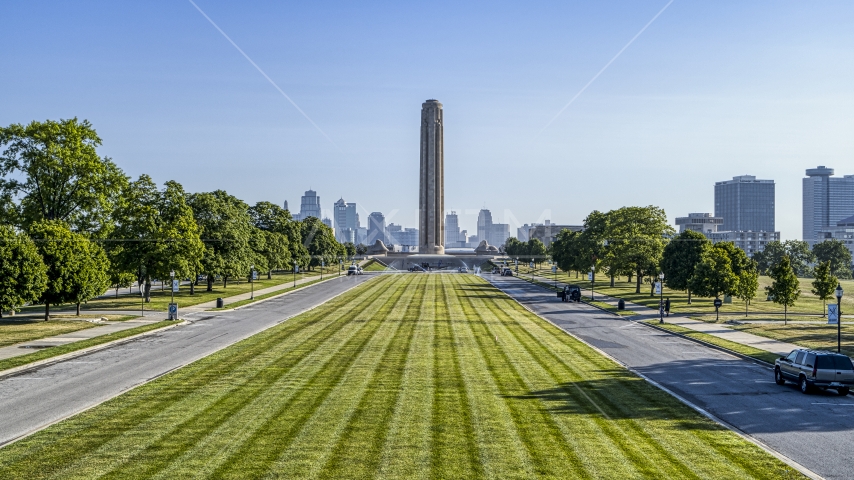 A view of the WWI memorial from green lawn in Kansas City, Missouri Aerial Stock Photo DXP001_043_0009 | Axiom Images