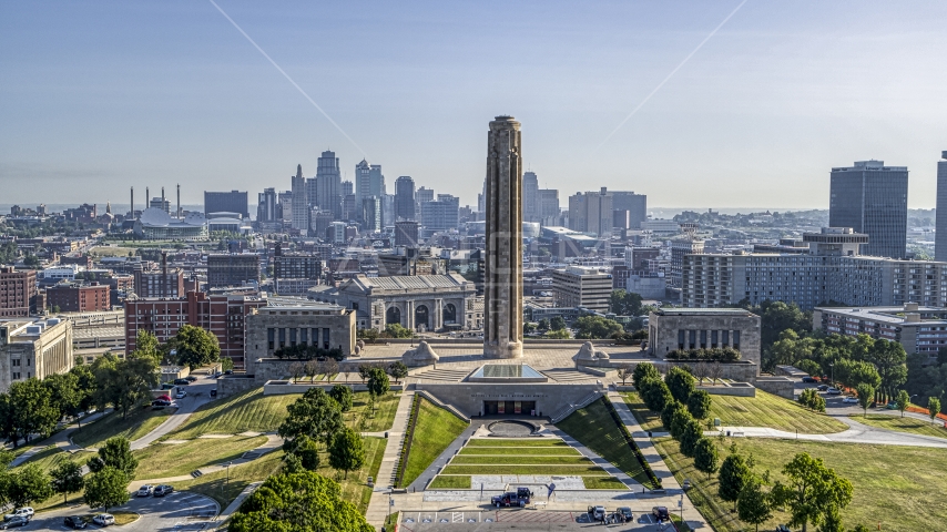 The WWI Museum and Memorial and the Downtown Kansas City, Missouri skyline Aerial Stock Photo DXP001_043_0010 | Axiom Images