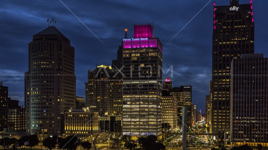 A view of the One Woodward Avenue skyscraper at twilight, Downtown Detroit, Michigan Aerial Stock Photo DXP002_193_0009 | Axiom Images
