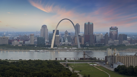 DXP001_037_0009 - Aerial stock photo of Gateway Arch and the skyline of Downtown St. Louis, Missouri, at twilight