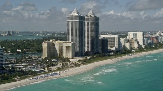 AX0031_059 - 5K aerial stock footage of the Blue and Green Diamonds, Miami Beach, Florida