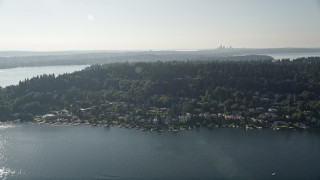 AX48_003 - 5K aerial stock footage flyby lakefront homes on Mercer Island, Lake Washington