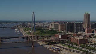 DX0001_000607 - 5.7K aerial stock footage of the Gateway Arch seen from Martin Luther King Bridge in Downtown St. Louis, Missouri