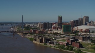 DX0001_000613 - 5.7K aerial stock footage of the Gateway Arch and Downtown St. Louis, Missouri