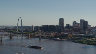 DX0001_000666 - 5.7K aerial stock footage Gateway Arch and Downtown St. Louis, Missouri seen from across the Mississippi River