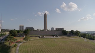 DX0001_001313 - 5.7K aerial stock footage of orbiting the WWI memorial and museum in Kansas City, Missouri