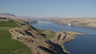DX0001_019_004 - 5.7K aerial stock footage of a wide view of the Columbia River in Goldendale, Washington