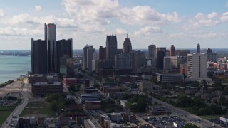 DX0002_194_001 - 5.7K aerial stock footage a view of GM Renaissance Center and the city's skyline, Downtown Detroit, Michigan